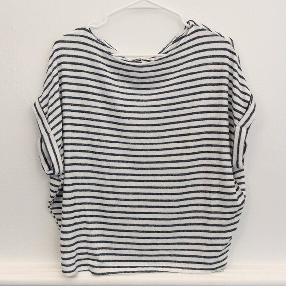 Cookies Clothing Hawaii Striped Boxy Tee – Size M Navy White Coastal Style - Picture 1 of 3